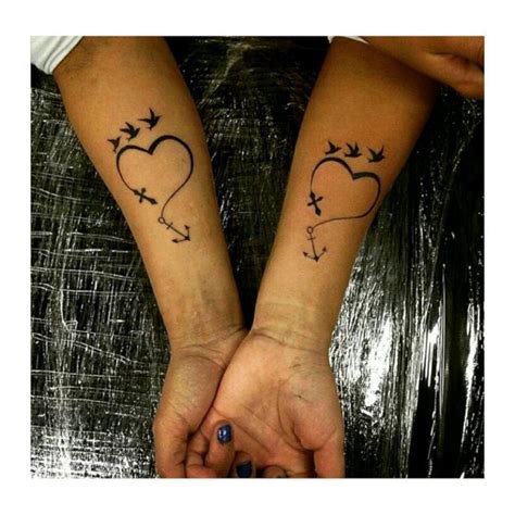 tatuajes amor eterno|Descubre el poderoso simbolismo de los tatuajes de。